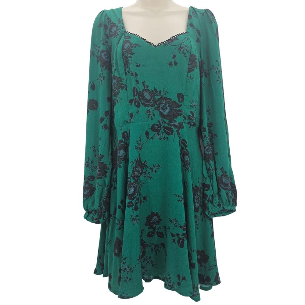 Band of the Free Womans size M Genevieve Emerald Black Floral LS Mini Dress NEW